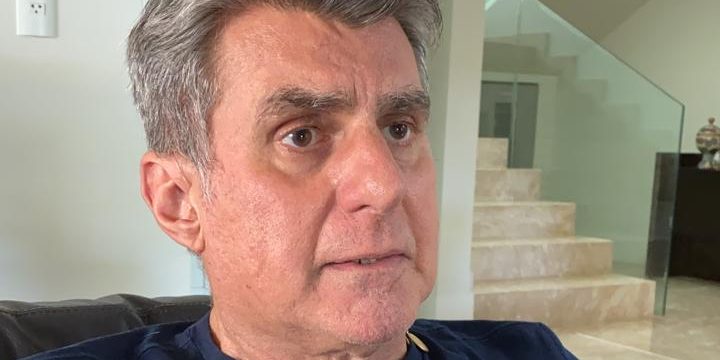 Romero Jucá em entrevista ao telefone