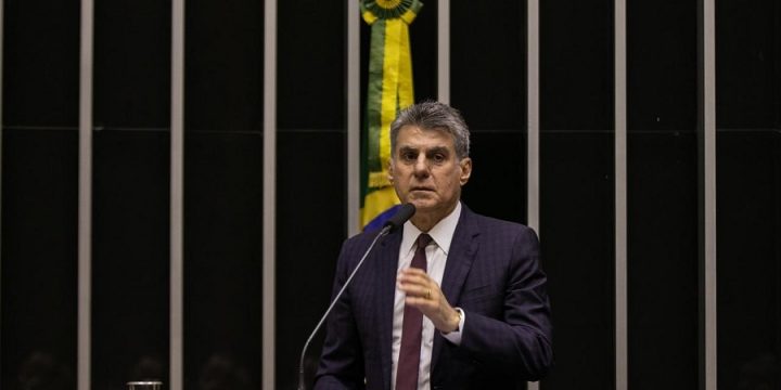 Romero Jucá explica porque você deve apoiar o PSL 408