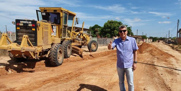 Jucá em início de obra no Jardim Tropical