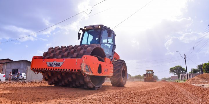 Jucá destina recursos para asfalto de avenidas em Boa Vista