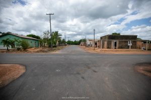 Imagem de ruas asfaltadas no bairro Novo Planalto, em Alto Alegre