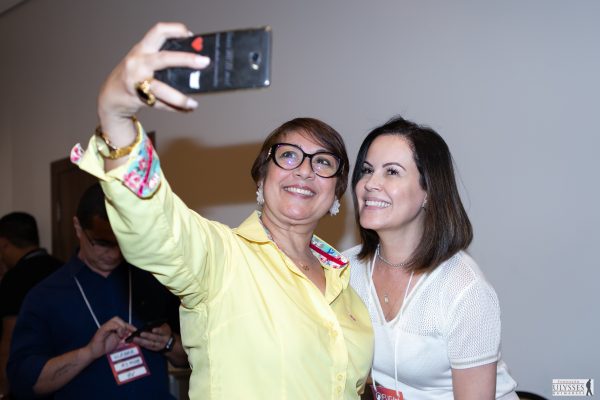 Rose Brito em curso ds FUG RR