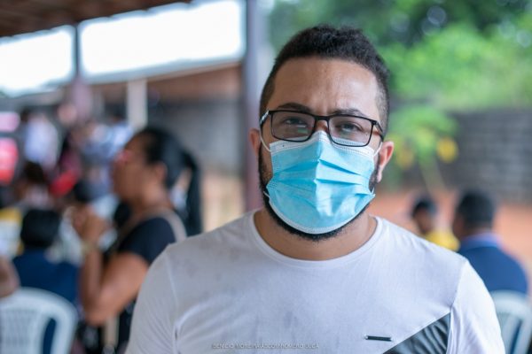 Jardeson Lima olha para a câmera e fala que Hospital da Criança atende pessoas de todo o Estado