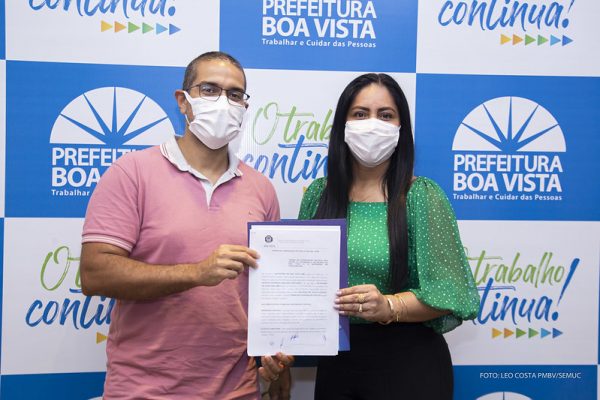 Arthur Henrique e Dianiery luminárias caracaraí