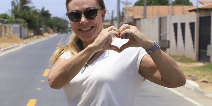 Teresa Surita lidera pesquisa padrão