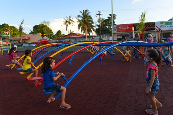 O que Boa Vista tem? Praças modernas com parquinhos
