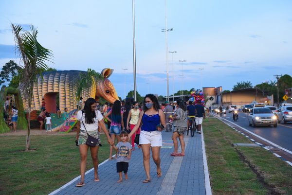 Passeio em família no Parque do Igarapé do Pricumã