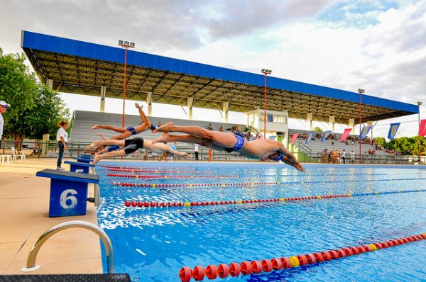 Parque das piscina é uma das grandes atrações da Vila Olímpica