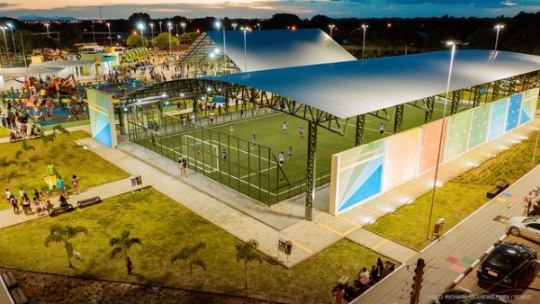 O que Boa Vista tem? Quadras cobertas nas praças da cidade