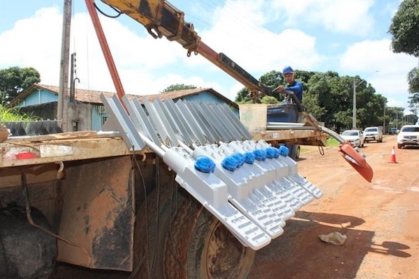 Romero Jucá garante lâmpadas de LED para o município de Alto Alegre