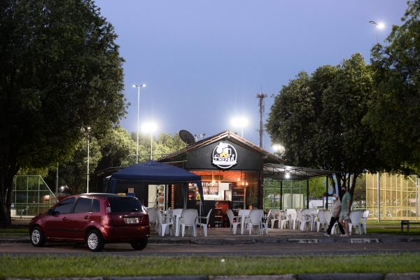 Lanchonete do Chefão na Praça