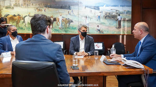 Romero Jucá participa de reunião no Ministério da Economia sobre a ZPE de Boa Vista