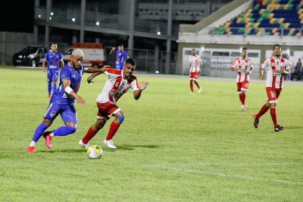 Campeonato Roraimense de Futebol no Estádio Canarinho