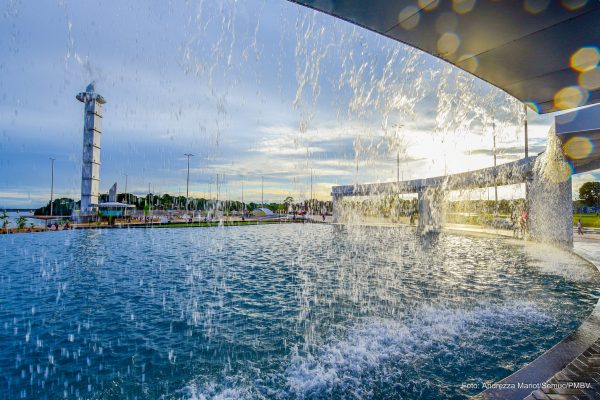 Percurso do flutuante passa pelo Parque do Rio Branco