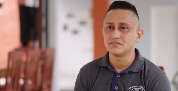 Sebastião Filho, de camisa polo, faça sobre posto de saúde em Boa Vista