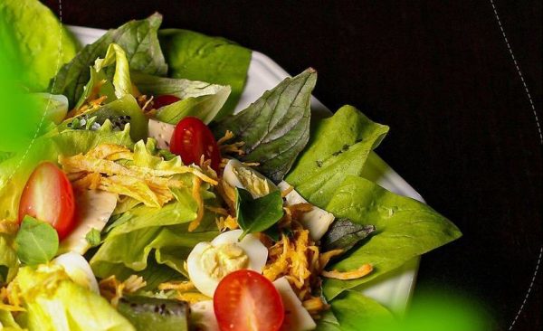 Fernanda Fialho Buffet: tradicional espaço tem lanches e saladas no cardápio