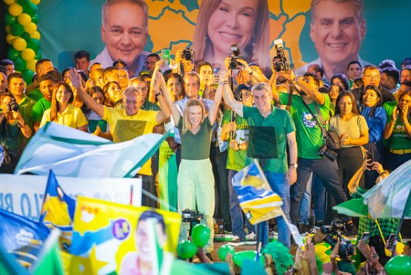 Campanha de Romero Jucá e Teresa Surita começa na madrugada