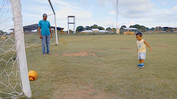 Zezinho era treinador de futebol em Iracema