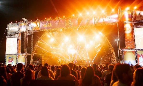 Shows animam o público no Mormaço Cultural 2022.